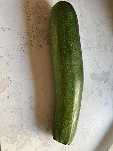 Frische Zucchini zum Verschenken